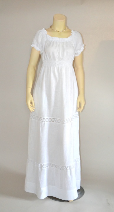 The long white dress picture no. 3