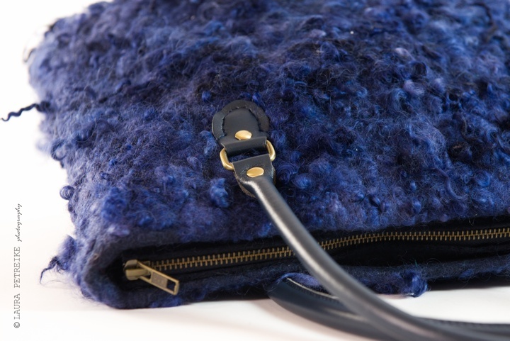 By manual blue ringlets picture no. 2