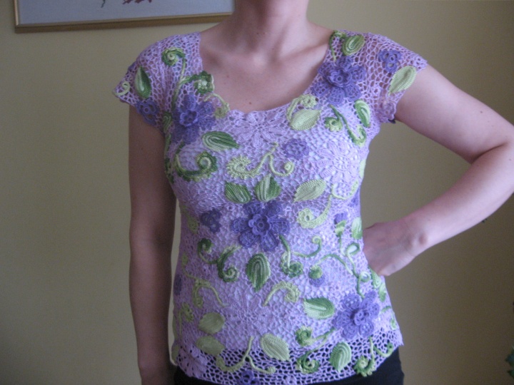 Blouse picture no. 2