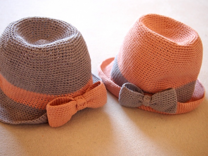 Crochet summer hat for a girl picture no. 3