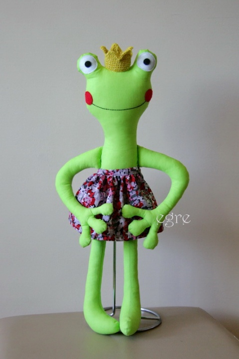 Funny Little Frog • artist egre • Handmade dolls & toys ideas made by Sewing Funny Little Frog • artist egre • Handmade dolls & toys ideas made by Sewing