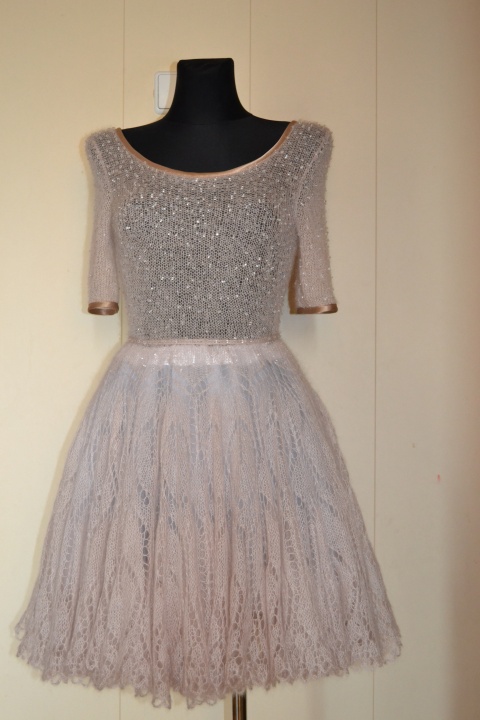 mocherine dress embroidered czech beads
