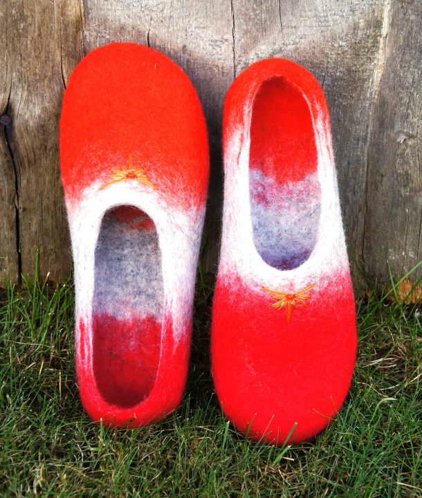 Felted shoes-clogs for women.