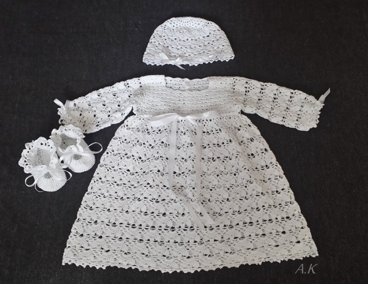Crocheted christening Set for girl "snaige"