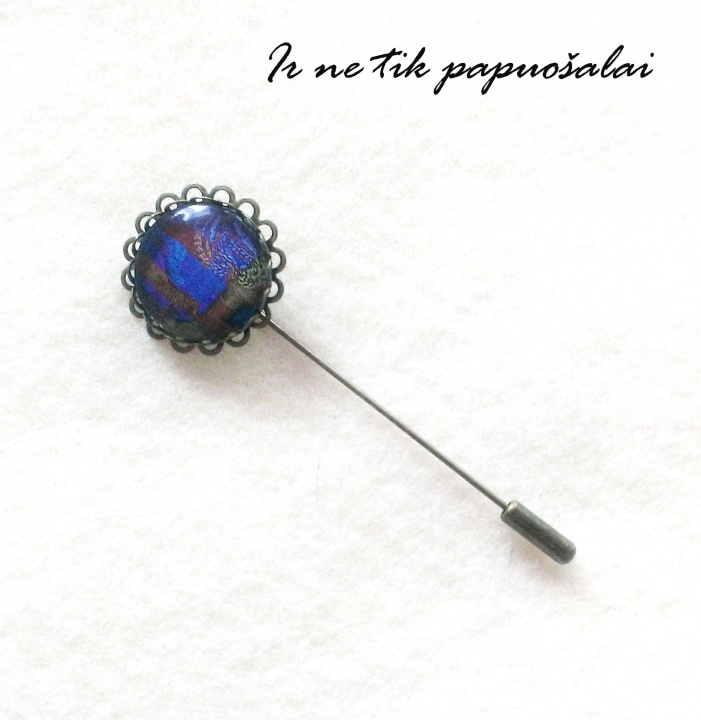 Blue brooch