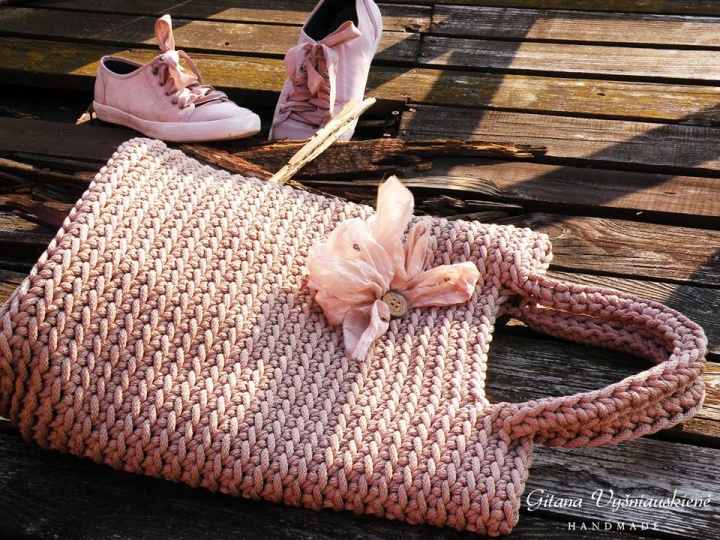 Crocheted handbag - terbium " Capucines " picture no. 2
