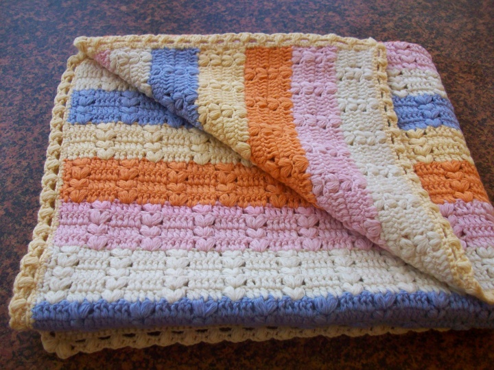 knitted pledukas