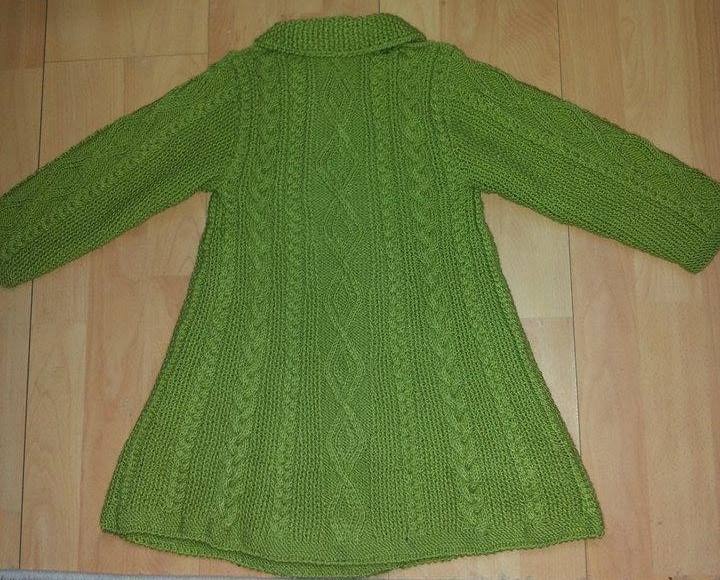 Knitted coat " MOSS " picture no. 2