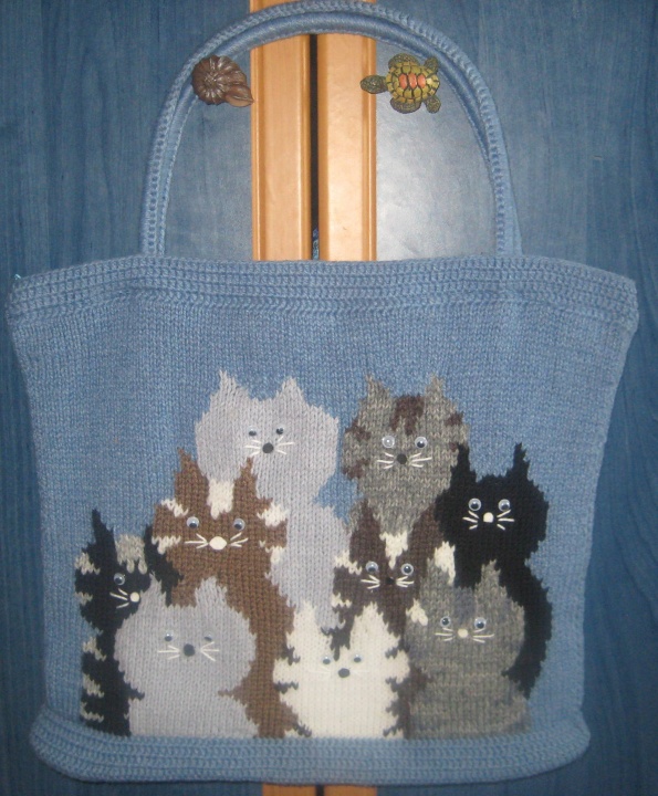 Knitted handbag " katinukas " picture no. 2