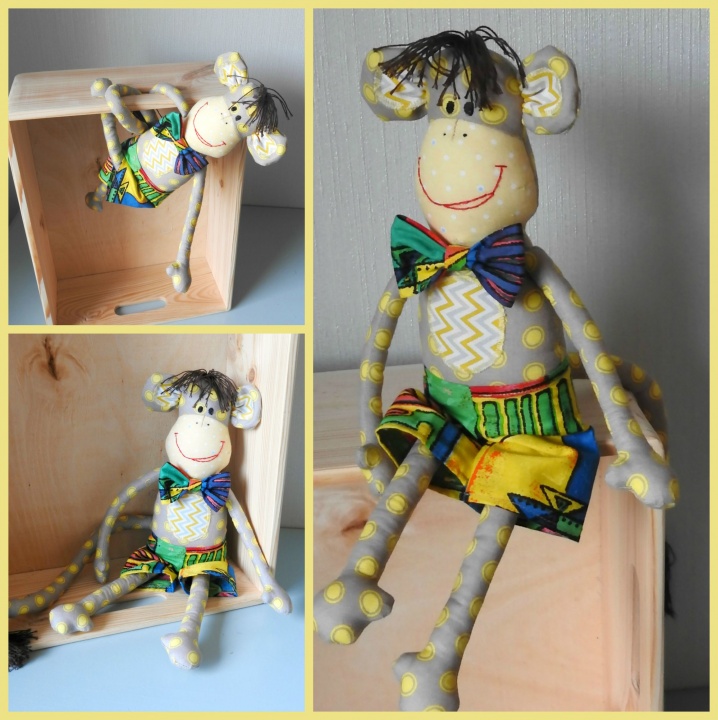 Madcap Monkey picture no. 2