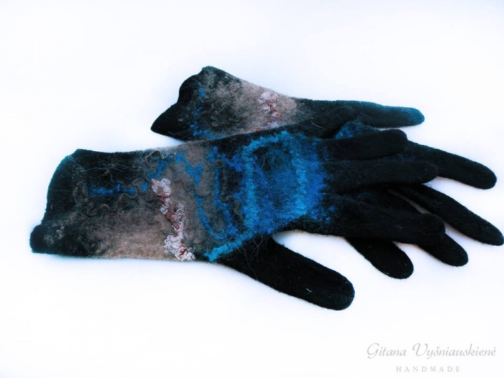 Felt gloves " Turkic blue "