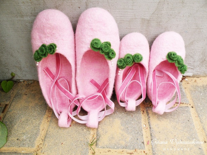 Felt shoes " & quot sisters; picture no. 2