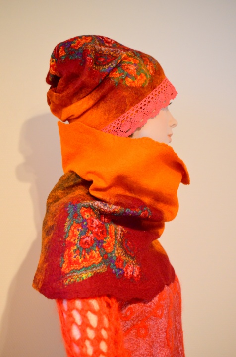 Kepute and scarf - hood " In fire " picture no. 2