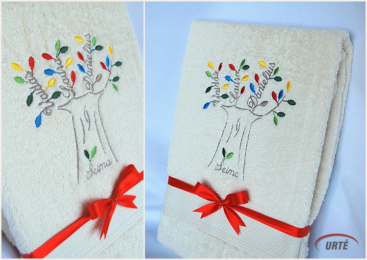 Family Tree - embroidered towel picture no. 3