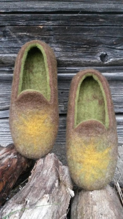 Felt slippers - autumnal spinduliukas, size 38