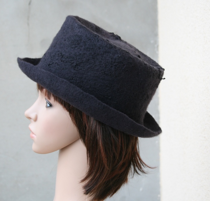 Felted hat ,, ,, Black Night picture no. 2