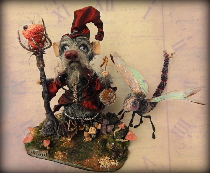 Crochet mouse rat soft sculpture / poseable art doll - Secret Dwarf the Wizard picture no. 3