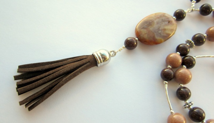 Necklace "Caramel"... picture no. 3