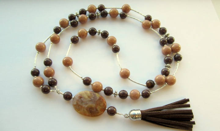 Necklace "Caramel"...