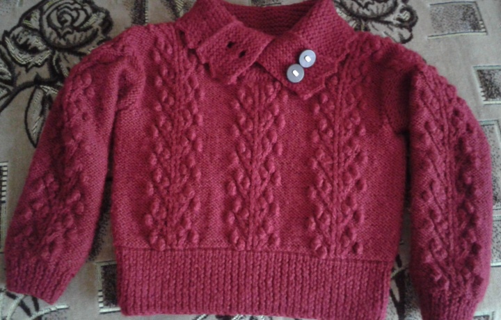 Girl Sweater picture no. 2