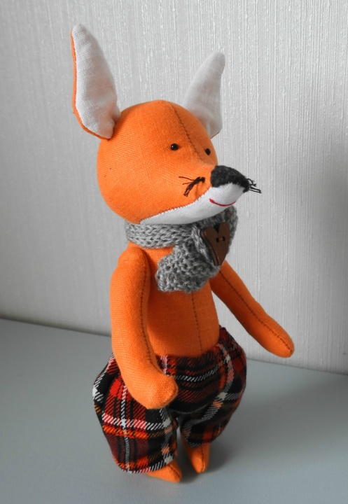 Toys Fox picture no. 2