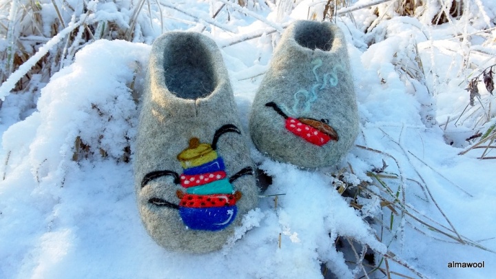 Felted slippers Pots picture no. 3