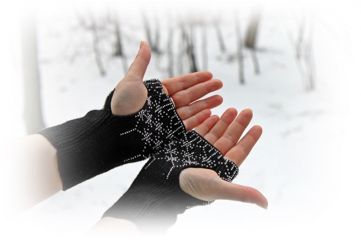Long Black Wrist Warmers, Snowflakes Pattern, Beaded Arm Warmers picture no. 2