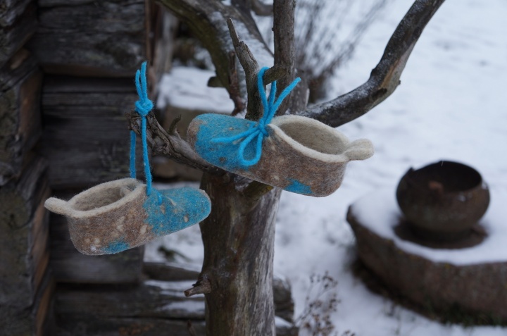 Handmade felted slippers for children "Turkis"