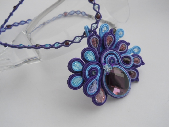 Soutache pendant 'Fairy'