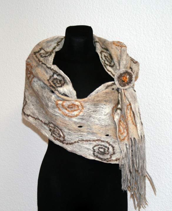 Scarf ``Winter bends`` picture no. 3