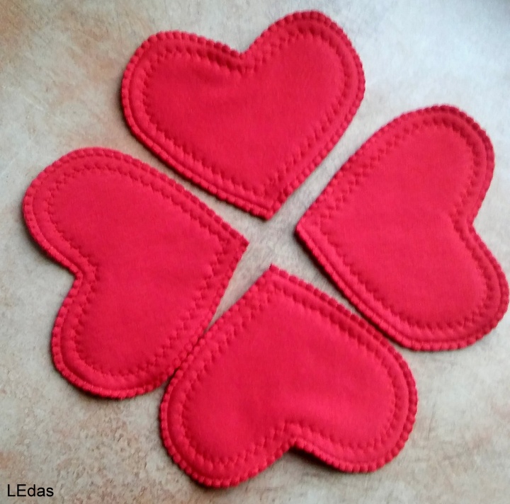Set of 4 red heart coasters. Valentine table decor, Valentine present, Valentine picture no. 2