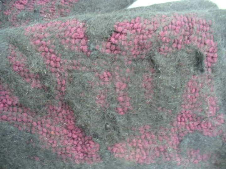 Paslaptingas raudonis