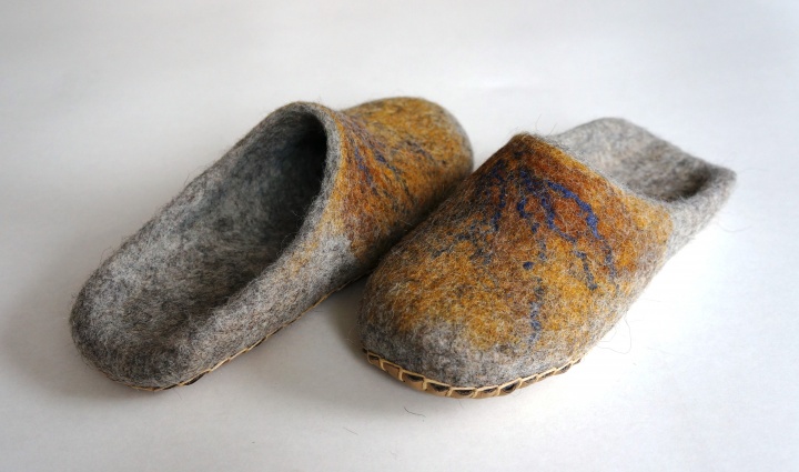 Eco felted shoes. Handmade house shoes.