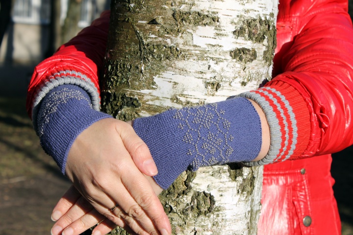 Beaded Wrist Warmers, Arm Warmers, Fingerless Gloves, Blue Gray Color picture no. 2