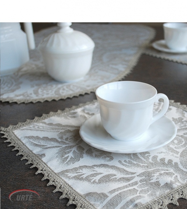 linen table napkin with crochet border
