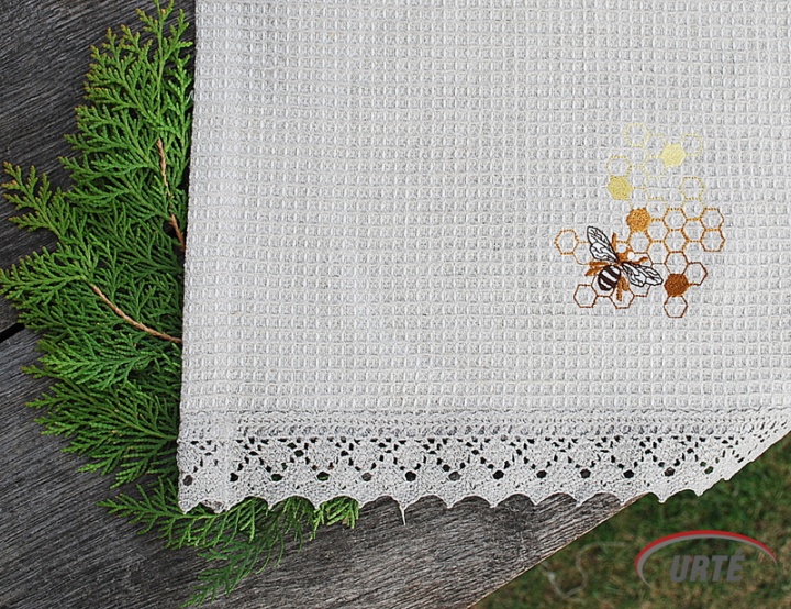 Linen kitchen towel with bee and crochet corner picture no. 2