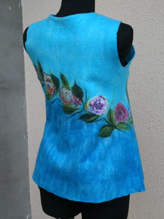 Blooming  Blouse  picture no. 2