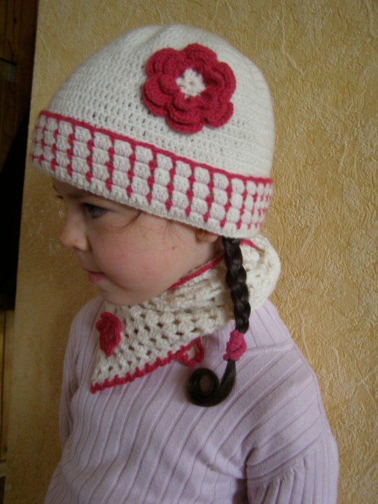 Vilnonė nerta kepurytė