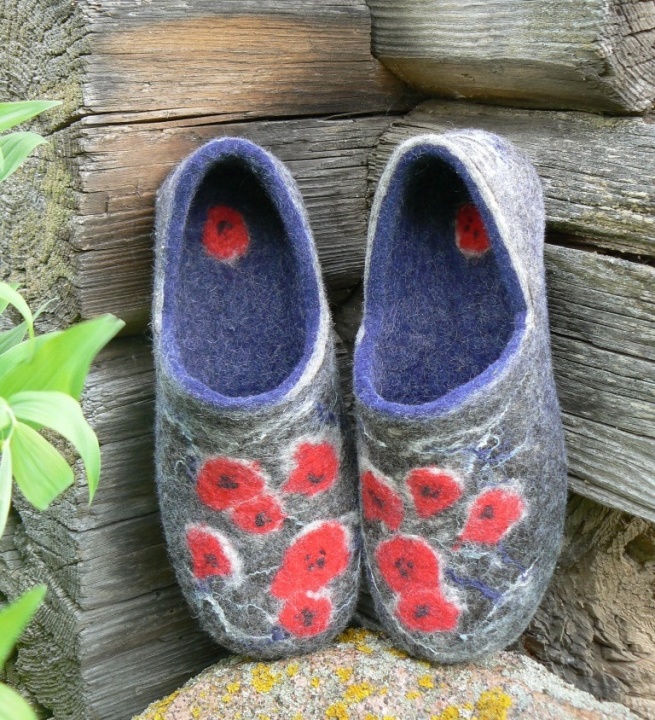 Women's slippers Poppys