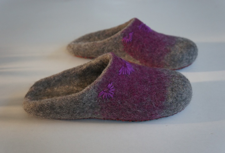 Eco felted shoes. Handmade house shoes.