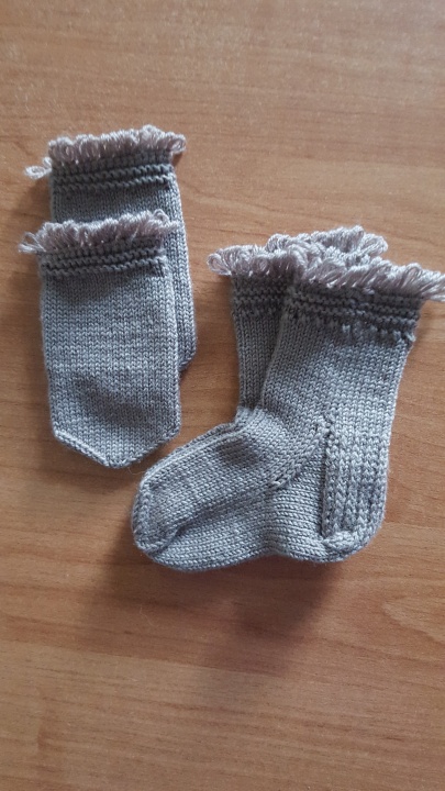 kakavines spalvos komplektukas mazyliui