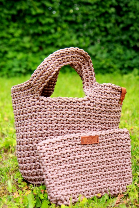 Crocheted handbag for everyday, size M. picture no. 2
