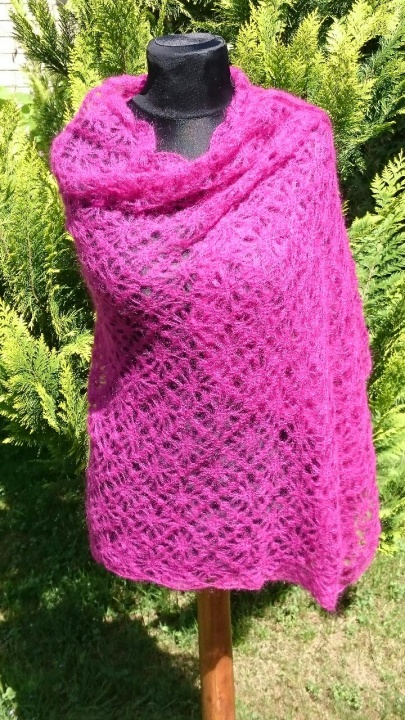 Crocheted handmade purple scarf picture no. 3