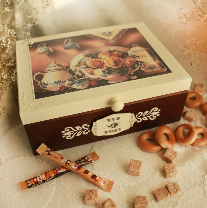 Wooden tea box, big tea box