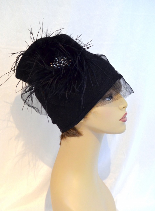 Felted hat Black picture no. 2