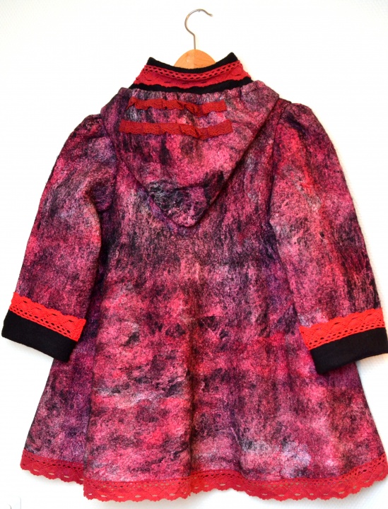 Felted coat "Pink" picture no. 2