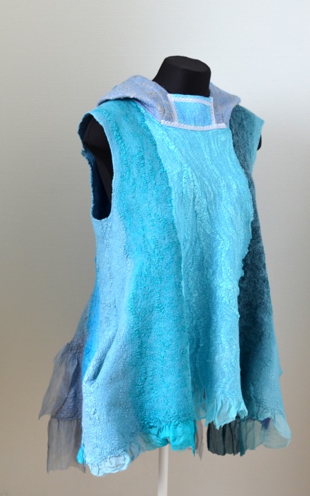 Felted tunik "Blue sky"