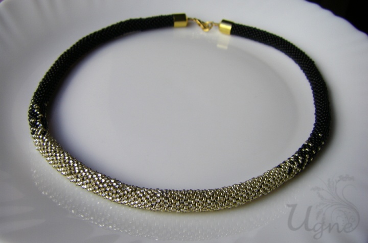 Black and gold bead crochet necklace