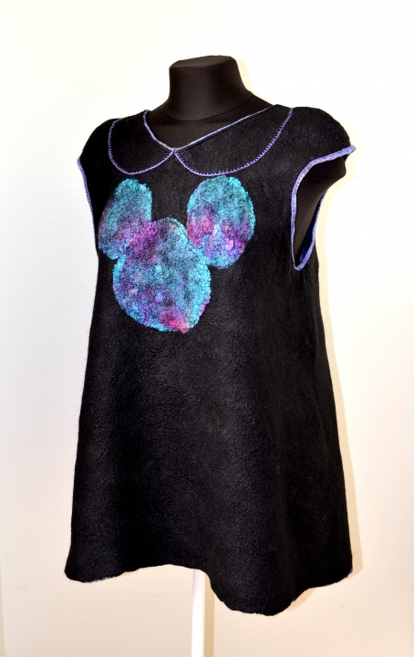 Felted seamless tunic "Mickey" picture no. 2