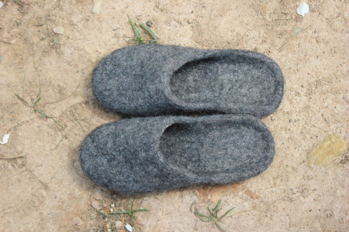 Slippers ready to ship size 41 EU picture no. 3